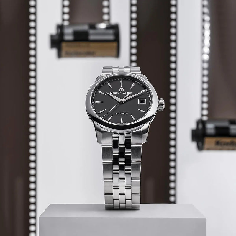 Orologio Maurice Lacroix 1975 Nero Automatic 36mm ambientato