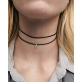 Pdpaola ciondolo La Perla Serena indossato come choker su cordino nero doppio, pendente oro con zircone PE01-121-U