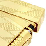 St Dupont Le Grand Dupont Guilloche dettaglio meccanismo doppia fiamma e incisione guilloché oro giallo C23178