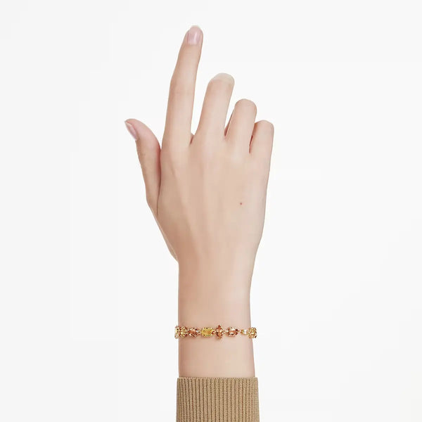 Swarovski Bracciale Gema 5718072 indossato