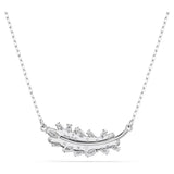 Swarovski Collana Vienna Feather vista posteriore pendente piuma con logo inciso e montature in metallo rodio 5756111