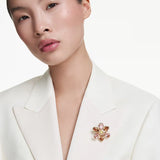 Swarovski Pendente e Spilla Idyllia 5735227 indossata
