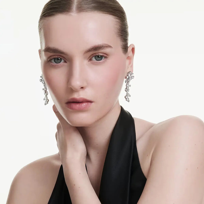 Swarovski Orecchini Pendenti Constella indossati