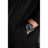 Vulcain Nautical Heritage Black Beige Patina vista laterale al polso, cassa acciaio lucido 42mm e cinturino nero integrato 100252PB07.BAR101