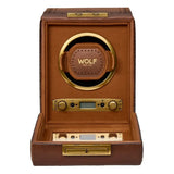 Wolf 1834 Brogue Single caricatore orologio aperto con pannello controllo digitale e cassetto portaoggetti in pelle marrone 440106