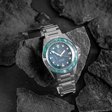 Orologio Yema Navygraf Pearl CMM.20 22.25.20.66.SN.M ambientato