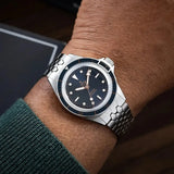 Orologio Yema Superman Gilt CMM.10 Blu 39 mm indossato