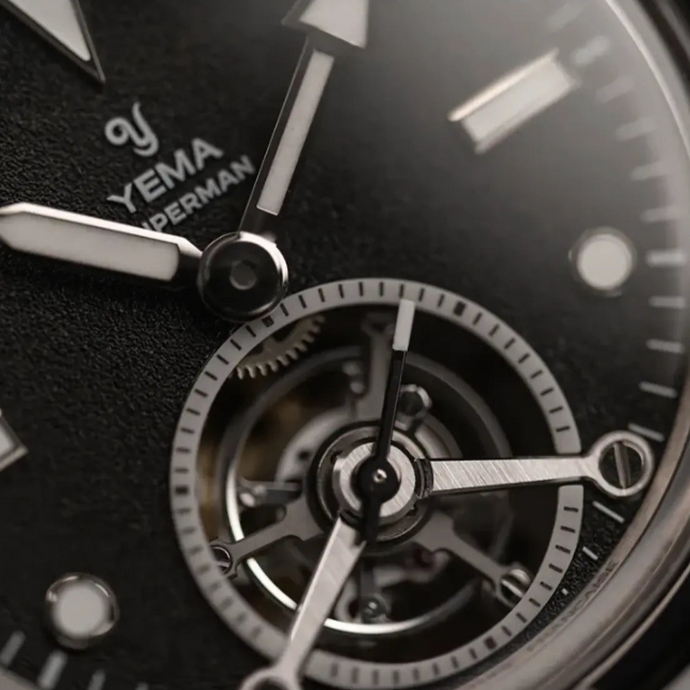 S. Coifman SC0131 – Orologio Uomo Pelle Nera, Quadrante Nero, Movimento Svizzero Al Quarzo
