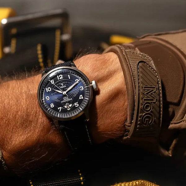 Orologio Yema Flygraf CPA10 indossato al polso