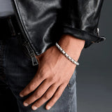 Zancan Bracciale Cosmopolitan Luxury Solo maglia argento 925 indossato su polso uomo, stile casual ESB230