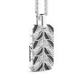 Zancan Collana Cosmopolitan Luxury Targa dettaglio laterale pendente argento con incisione logo e pietre nere ESC098