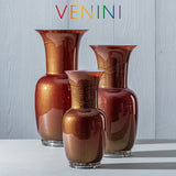 vaso venini opalino esterno rosso sangue di bue con foglia oro ed interno rosa cipria in vetro soffiato di Murano 706.24 Variante1