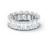 Swarovski anello eternity in metallo rodiato con cristalli rettangolari sfaccettati 5572689