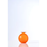 Vaso Monofiore VENINI Balloton Medio Arancione Sabbiato con Filo Indaco in Vetro Soffiato di Murano 100.18 