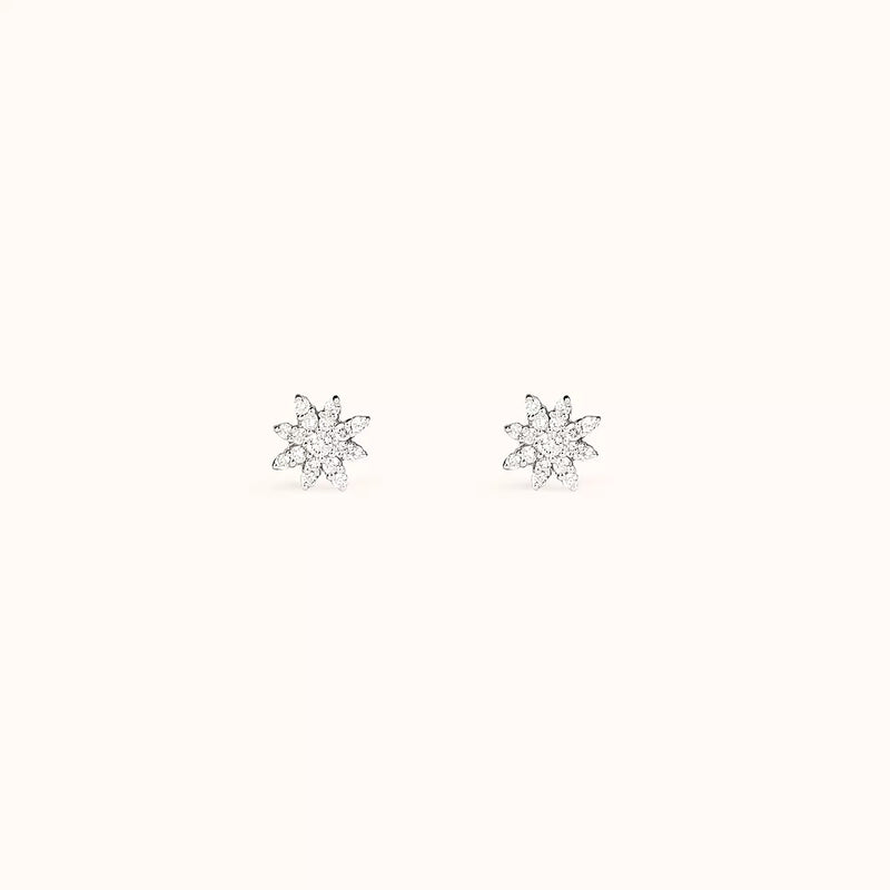 ALFYO Orecchini Snowy Dream realizzato in Oro Bianco 18 carati e Diamanti