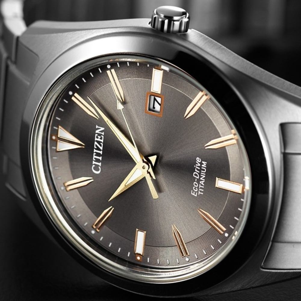 Orologio marrone uomo online