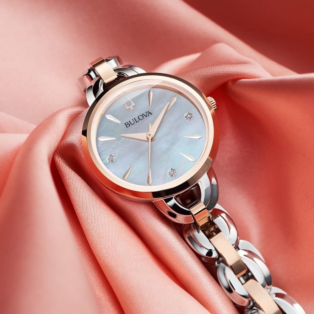 Bulova Lady Diamond Madreperla 98P210 – ALFYO - Main Image
