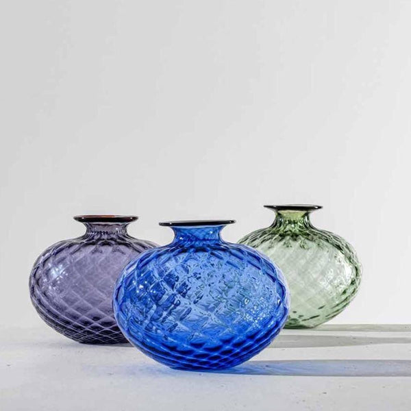 vaso venini balloton monofiore zaffiro in vetro soffiato di Murano 100.36 Ambientato